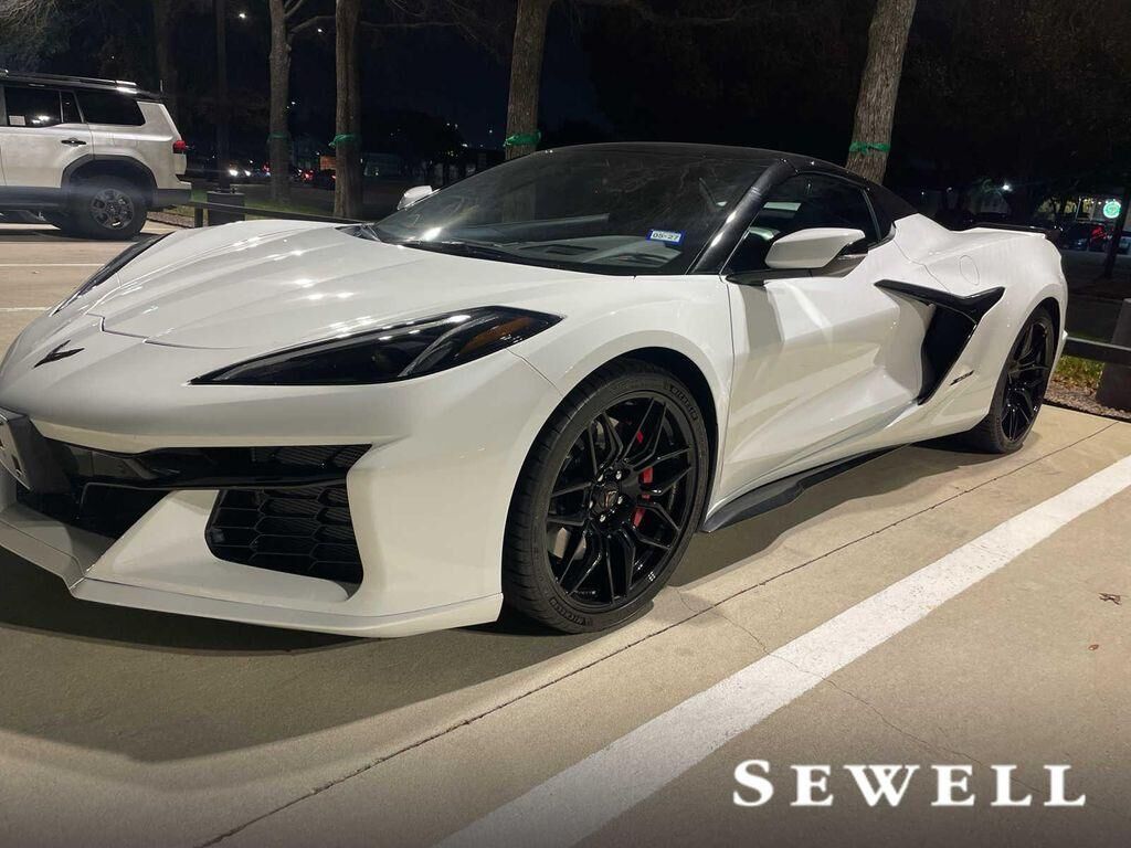 2025 CHEVROLET Corvette