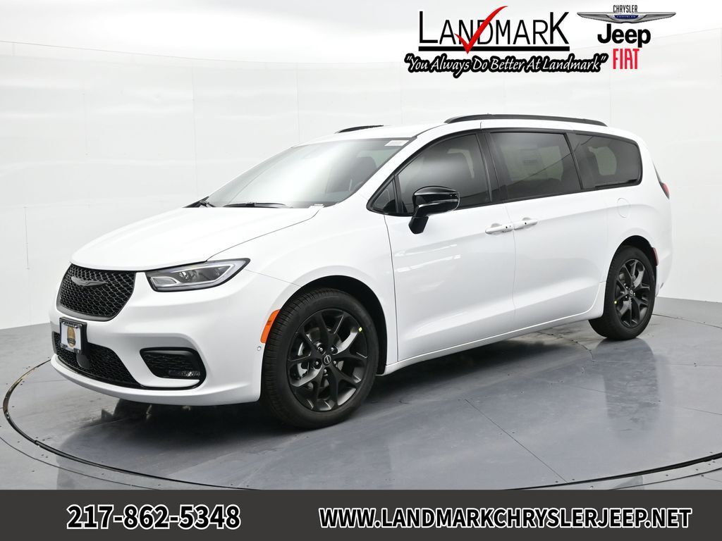 2026 CHRYSLER Pacifica