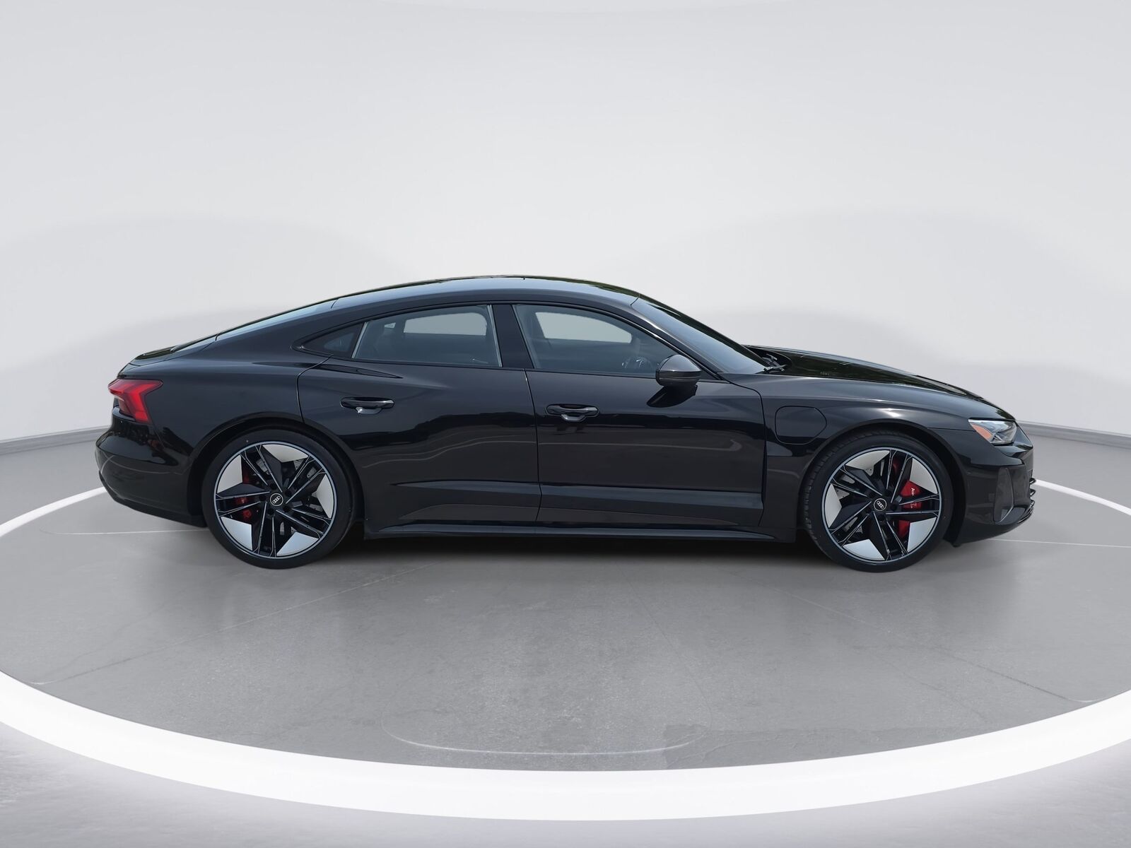 2022 Audi e-tron