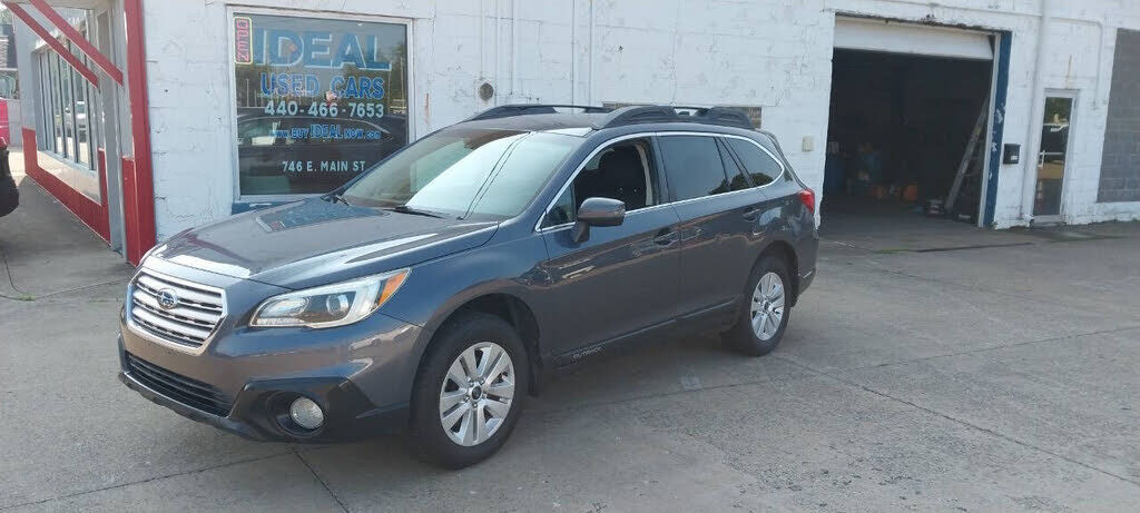 2016 SUBARU Outback