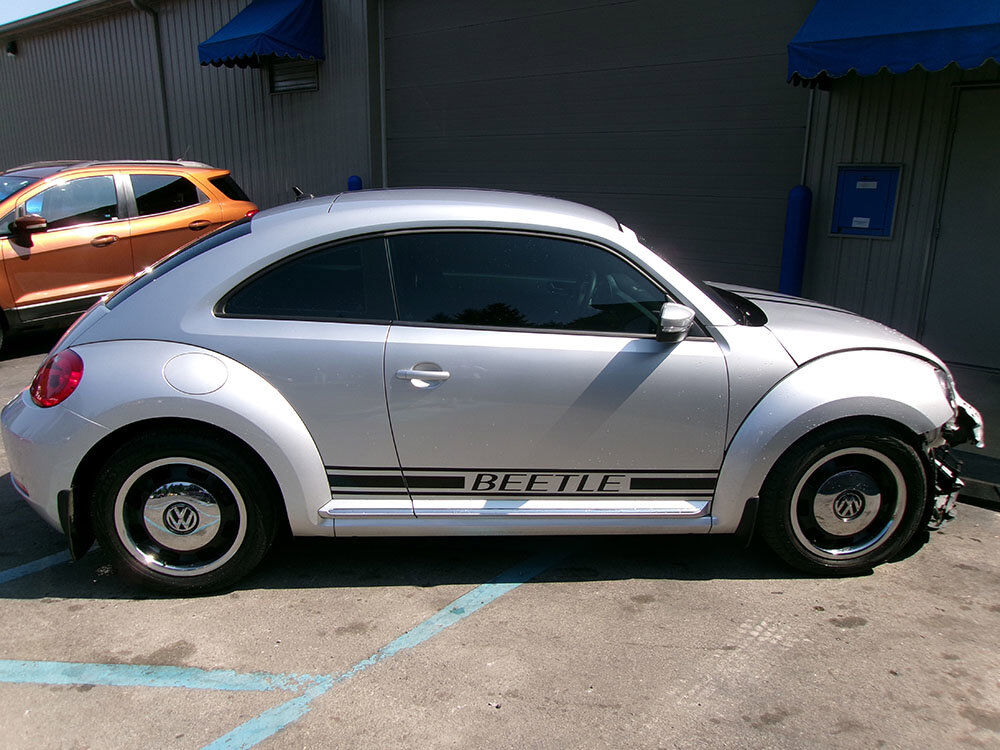 2012 VOLKSWAGEN Beetle