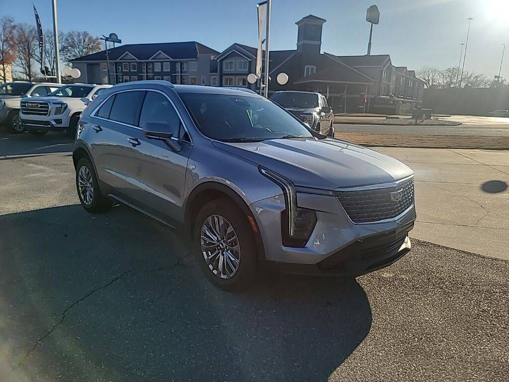 2025 CADILLAC XT4