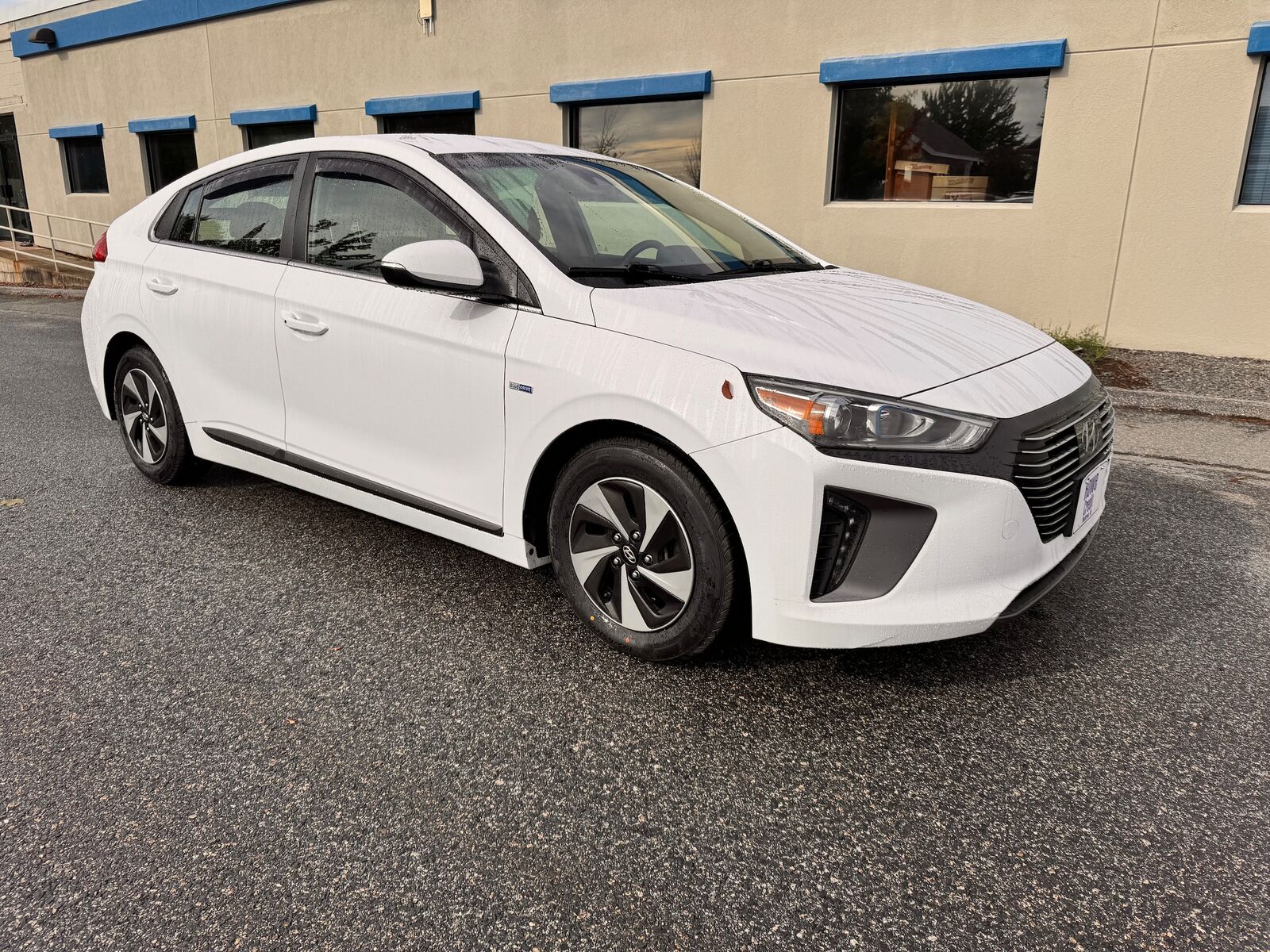 2018 HYUNDAI Ioniq