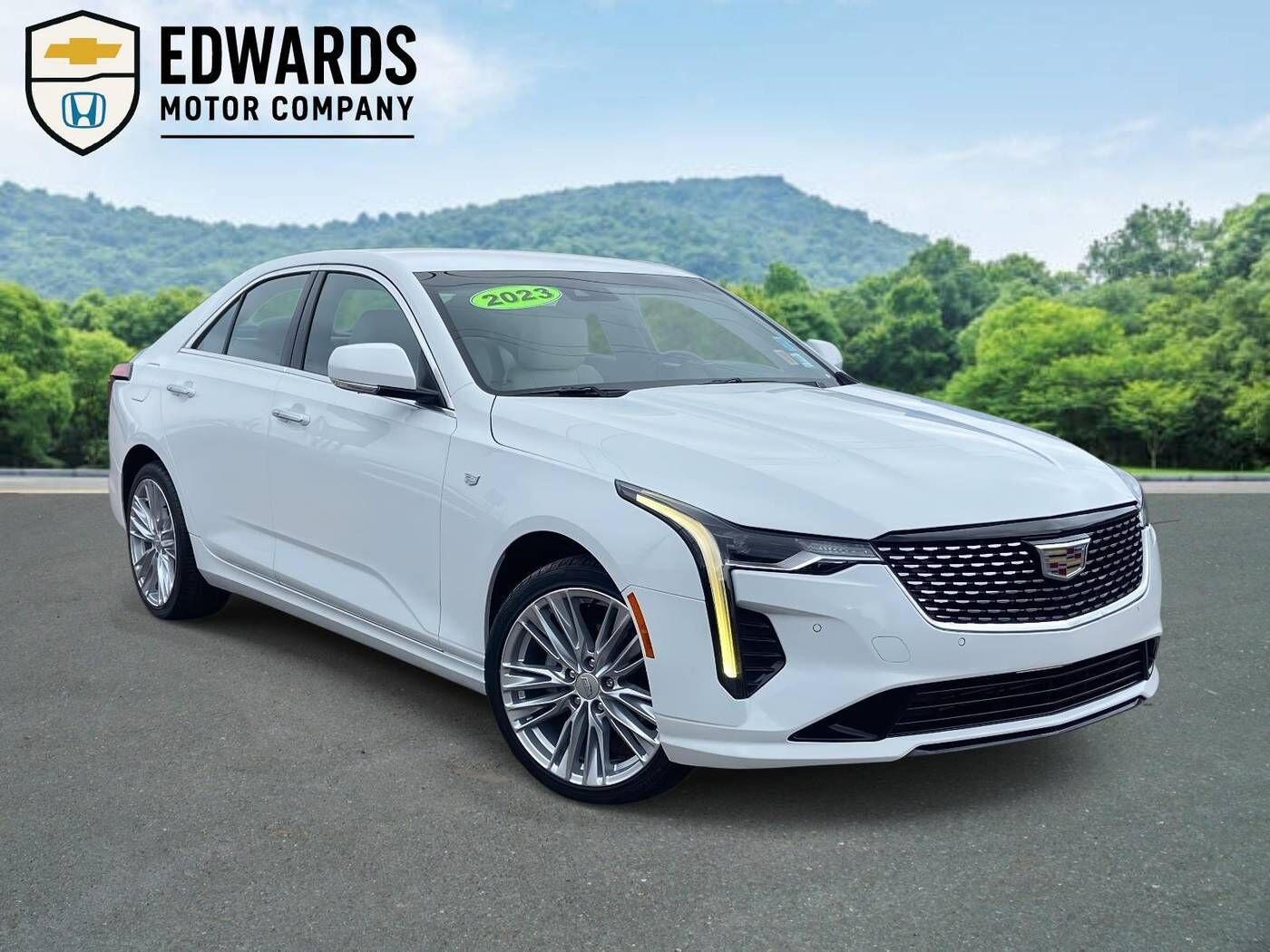 2023 CADILLAC CT4