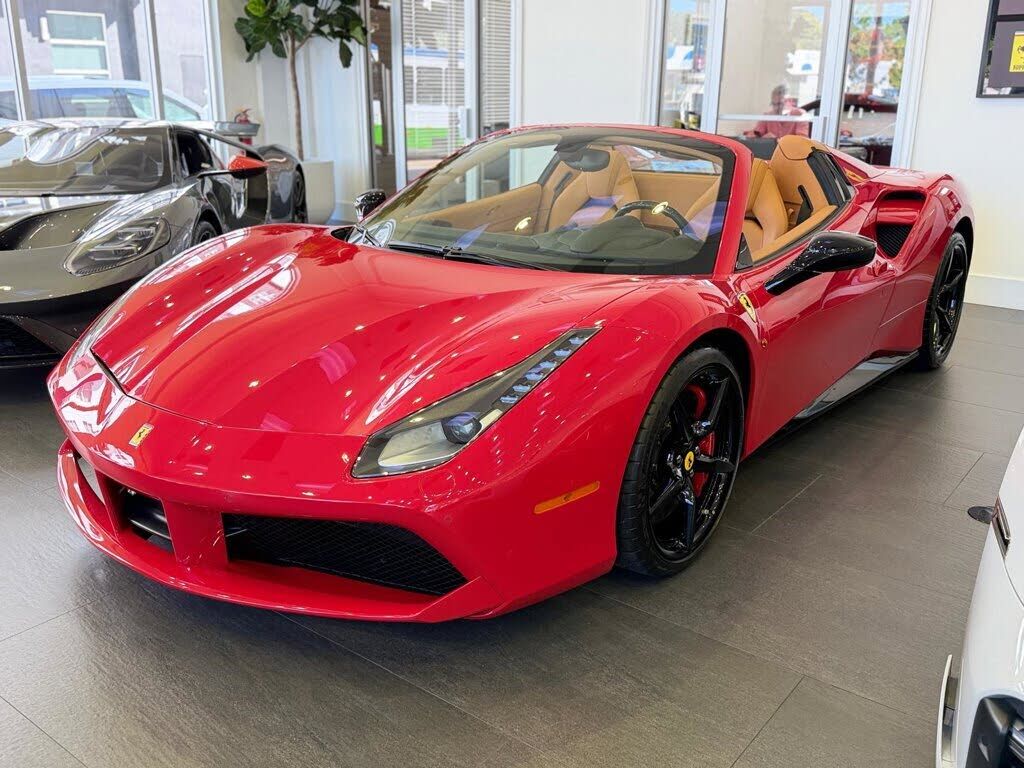 Ferrari 488 GTS