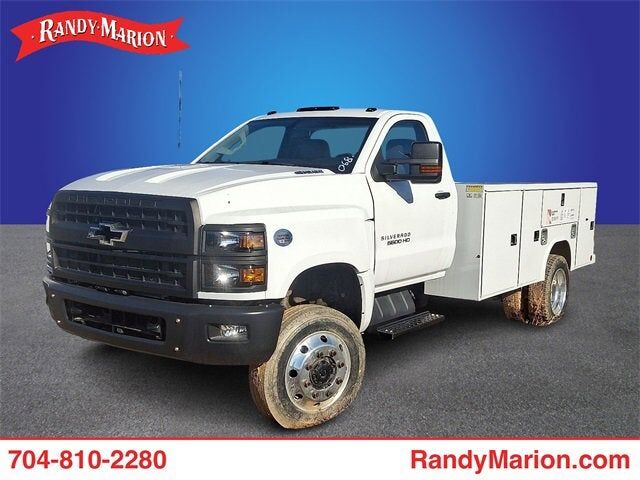 2023 GMC Silverado Medium Duty