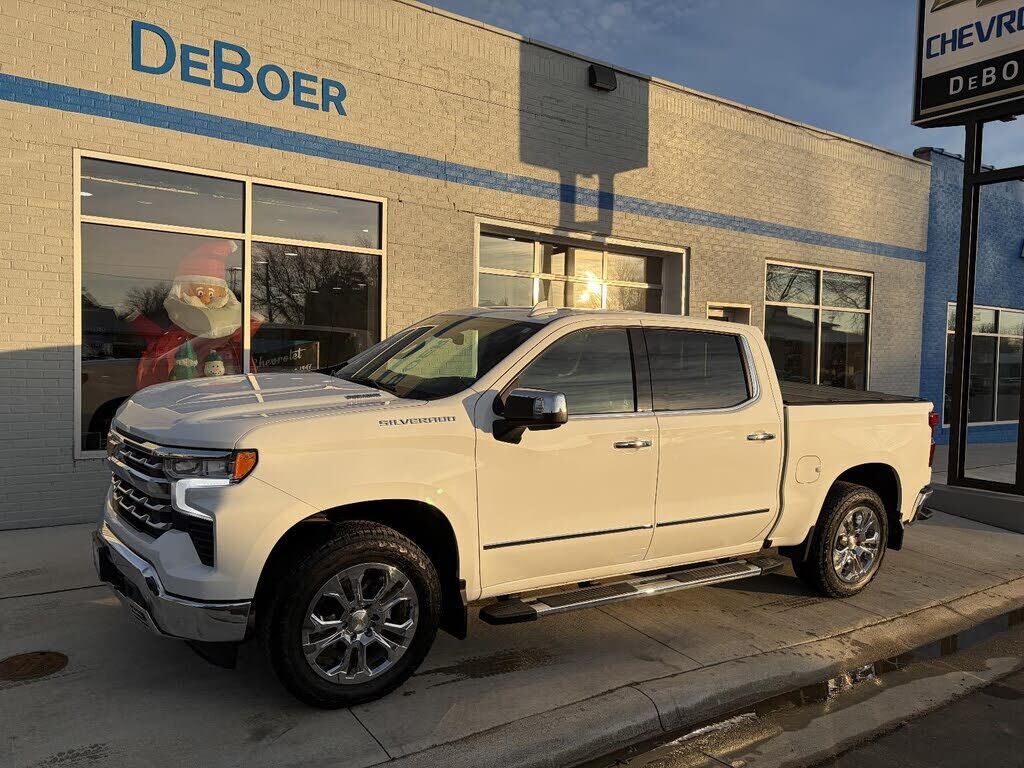 2025 CHEVROLET Silverado