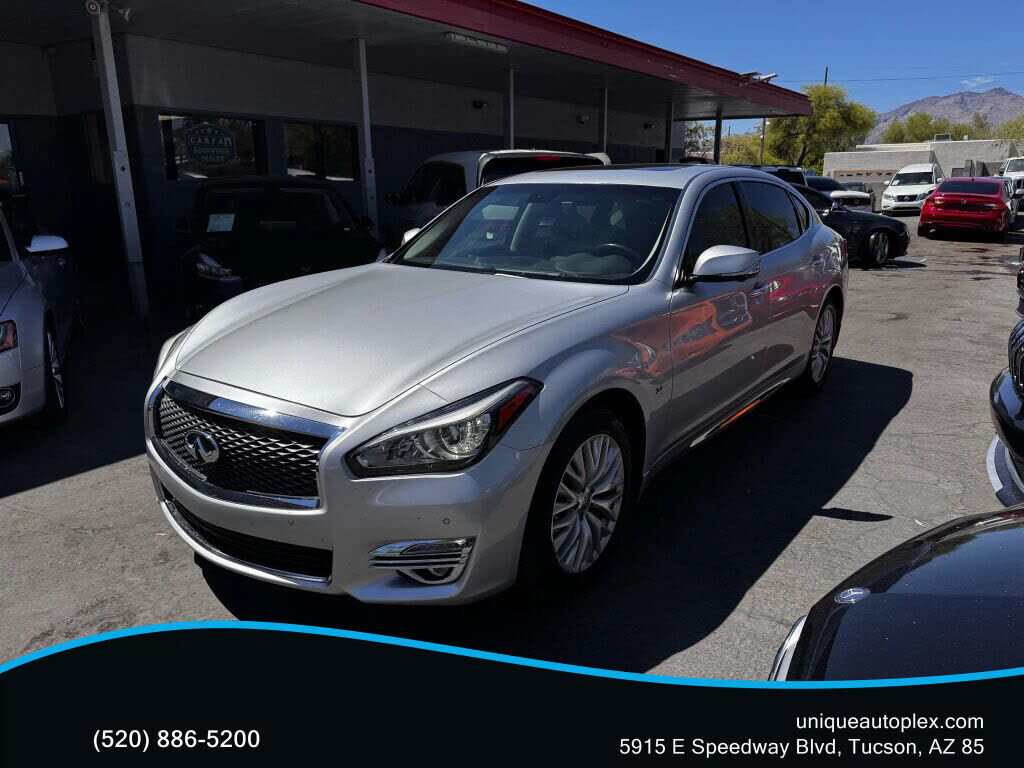 2016 INFINITI Q70L