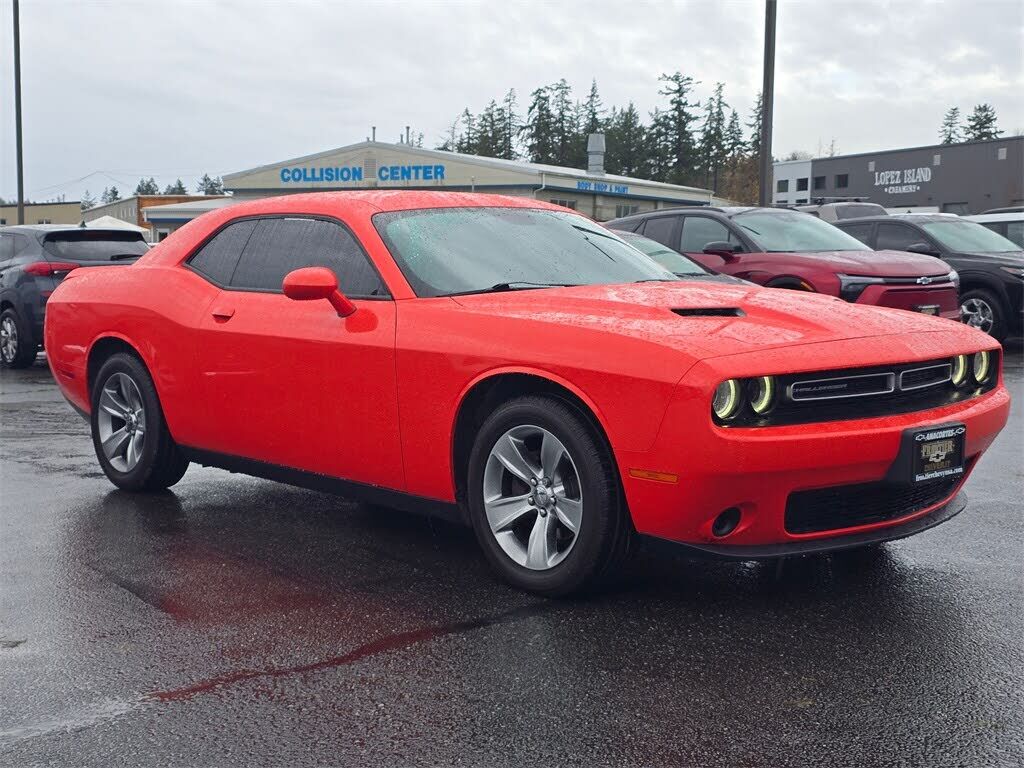 2020 DODGE Challenger