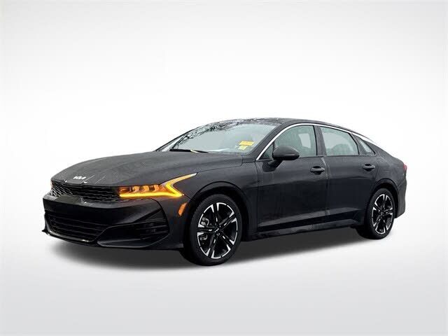 2022 KIA K5
