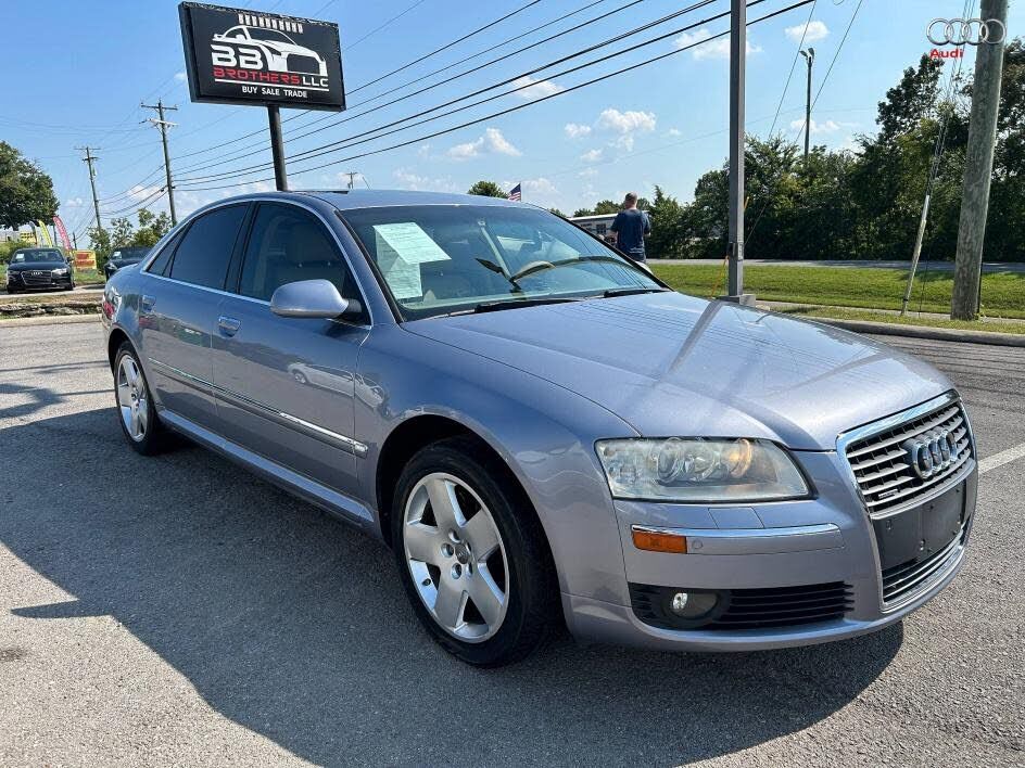 2006 AUDI A8