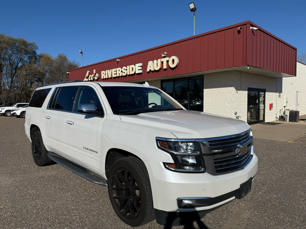 2018 CHEVROLET Suburban