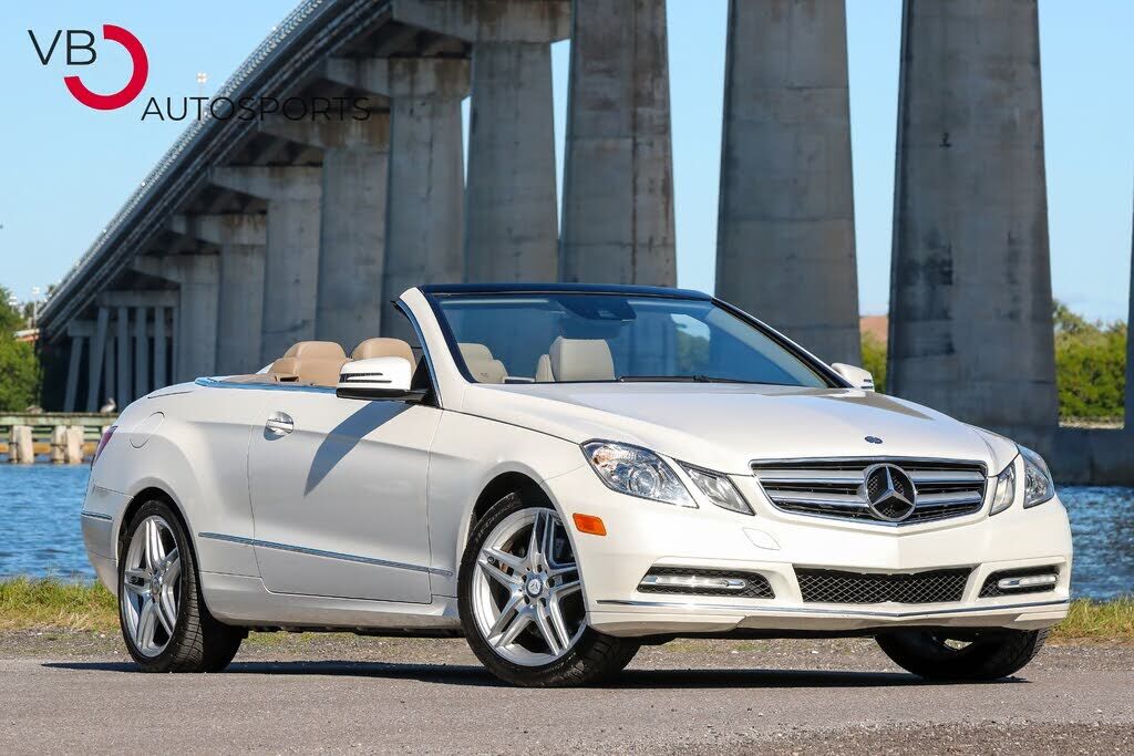 2013 MERCEDES-BENZ E-Class