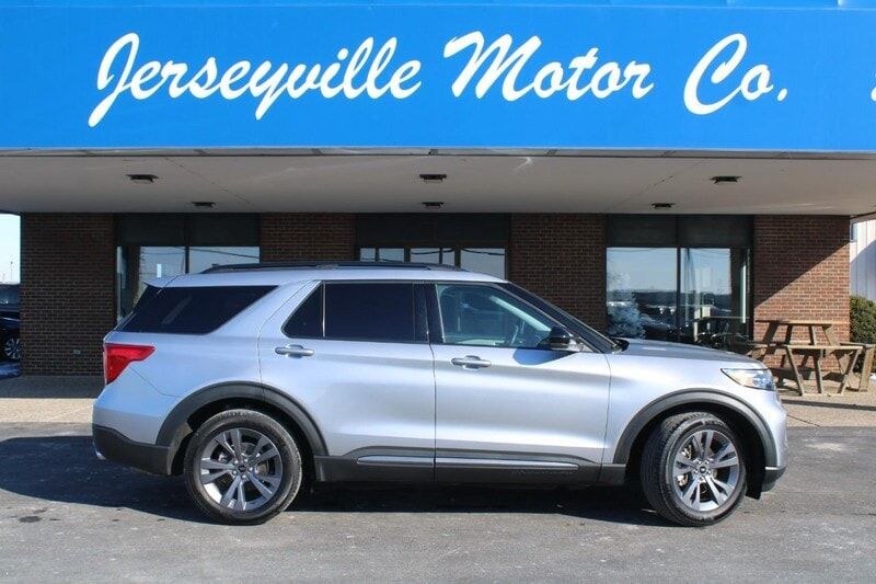 2023 FORD Explorer