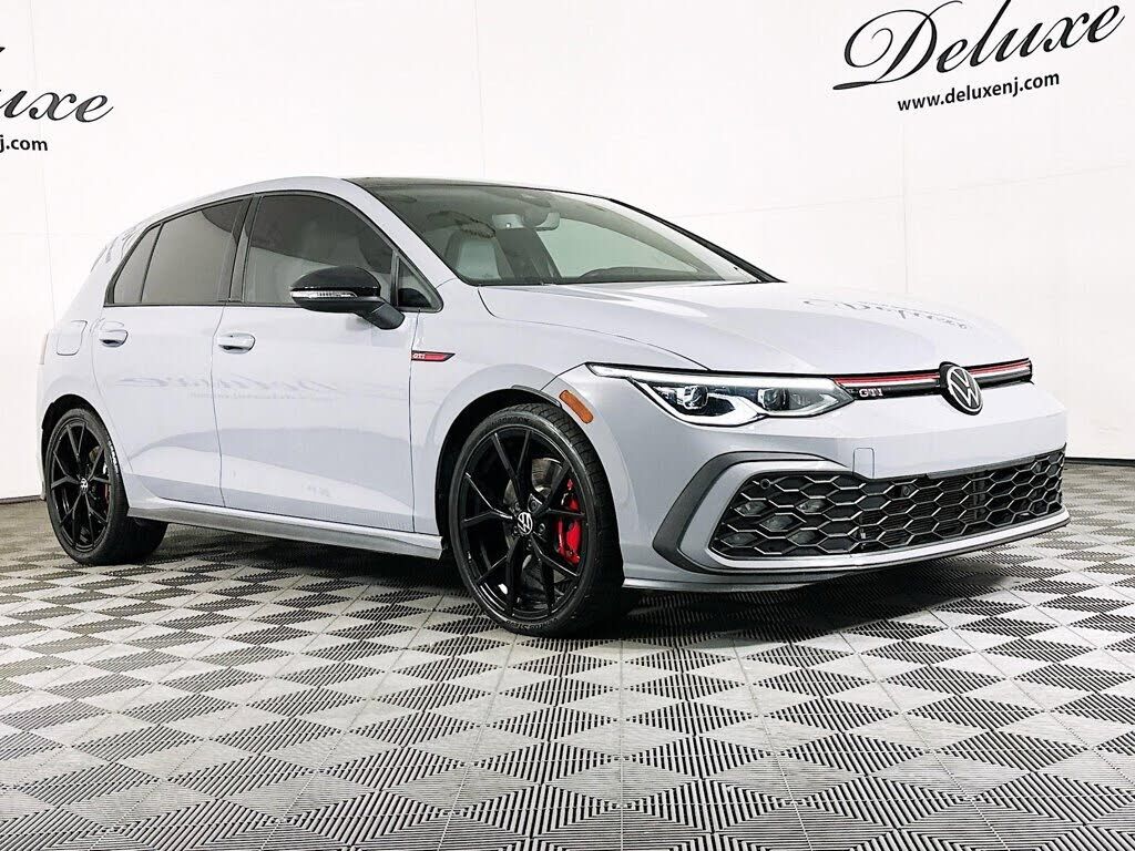2024 VOLKSWAGEN GTI
