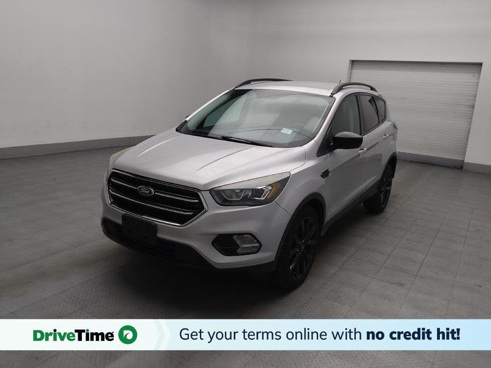 2017 FORD Escape