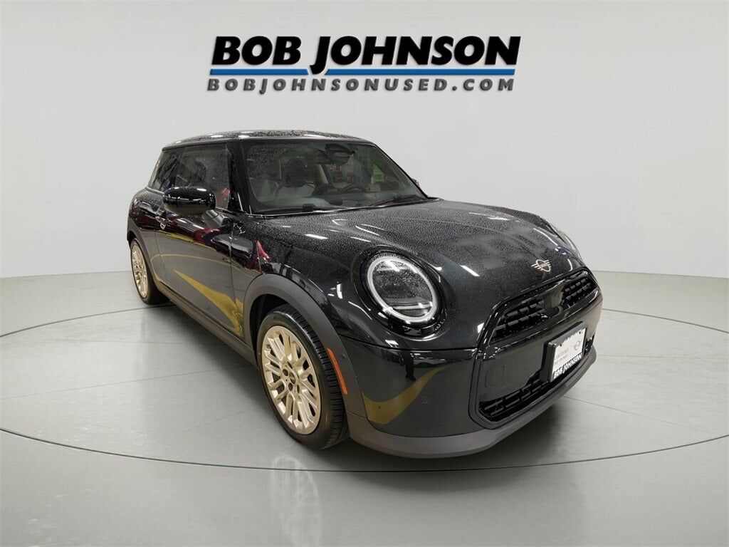 2025 MINI Hardtop