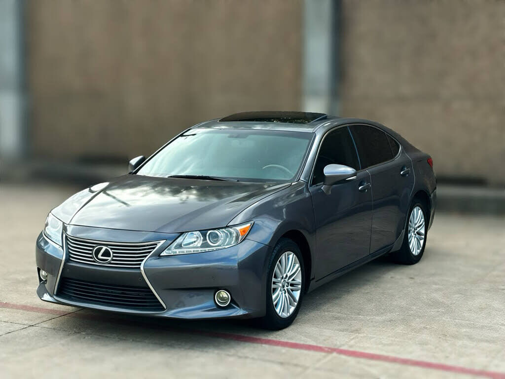 2014 LEXUS ES