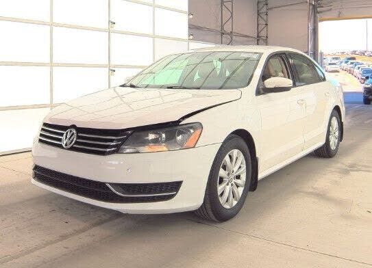 2015 VOLKSWAGEN Passat