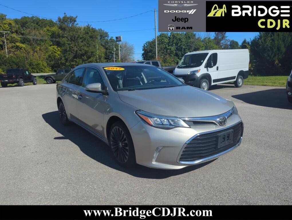 2017 TOYOTA Avalon