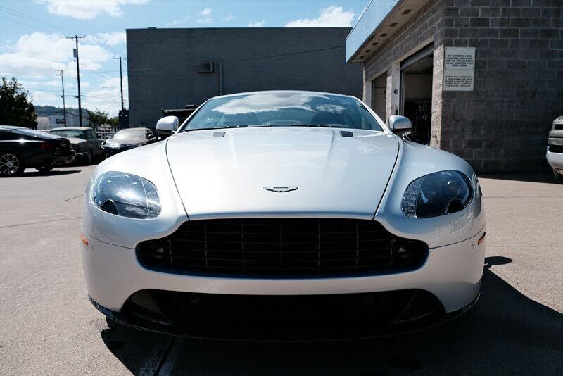 2016 ASTON MARTIN V8 Vantage