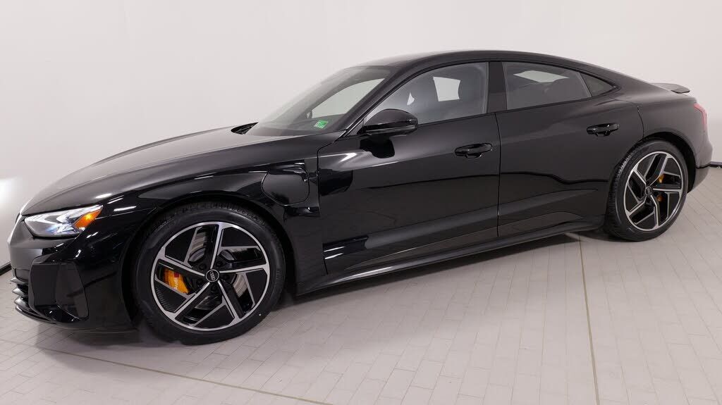 2024 AUDI RS e-tron GT