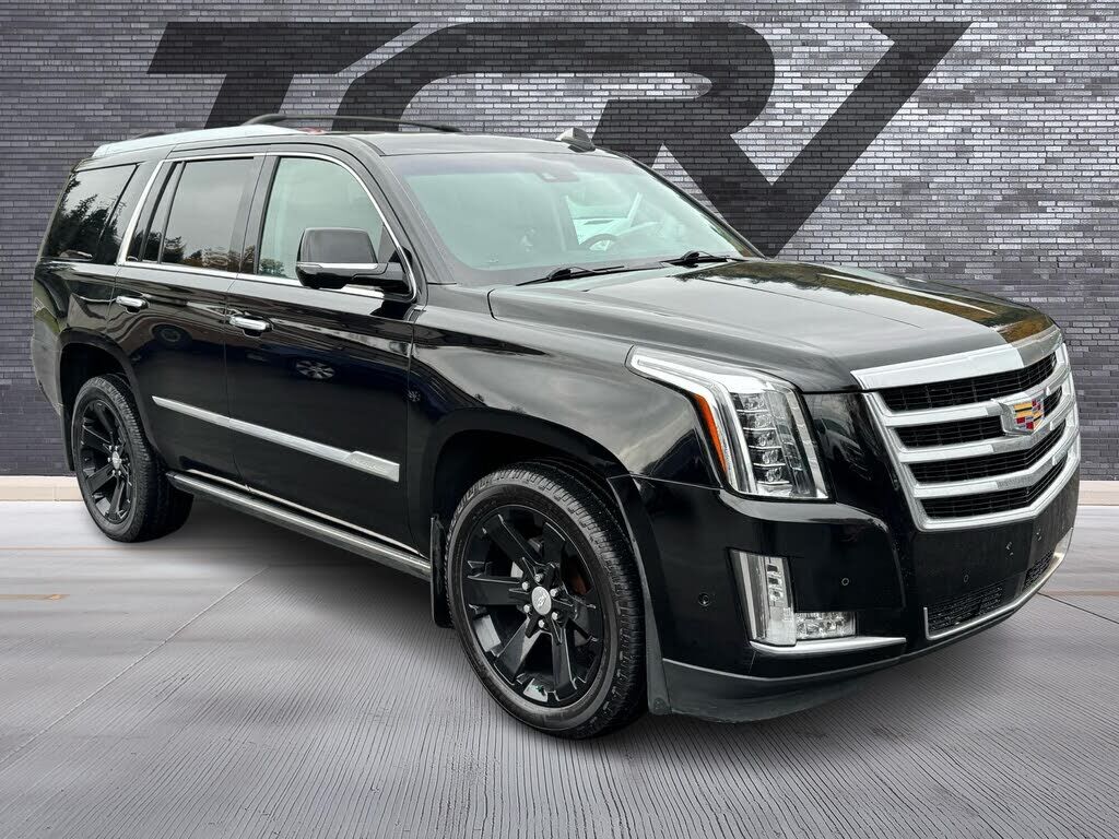 2018 CADILLAC Escalade