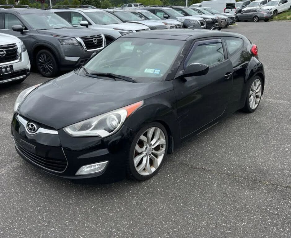 2013 HYUNDAI Veloster