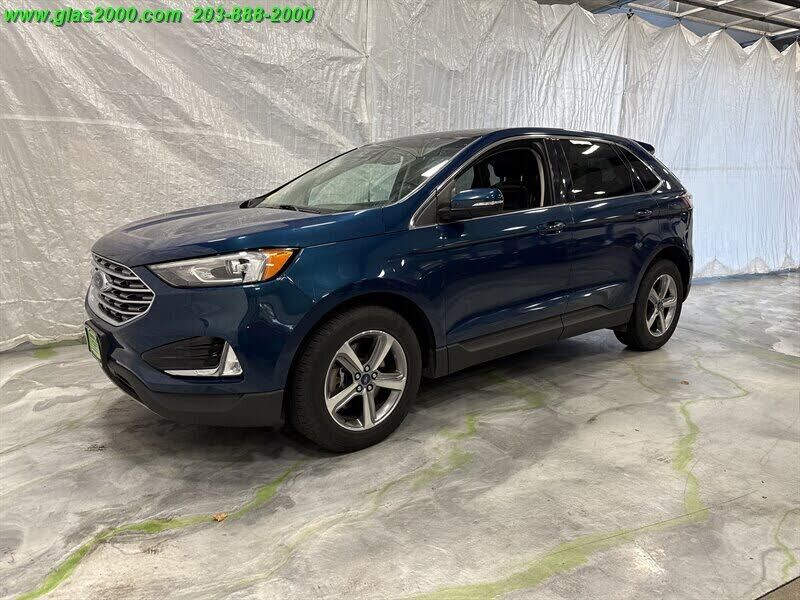 2020 FORD Edge