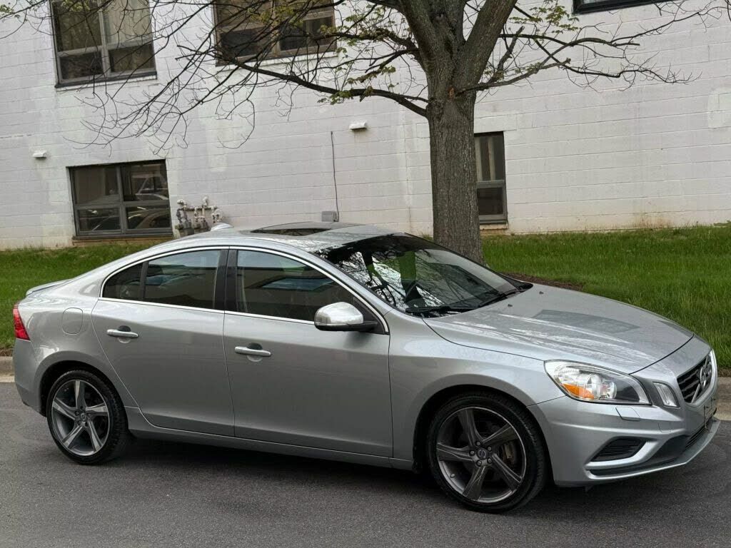 2012 VOLVO S60
