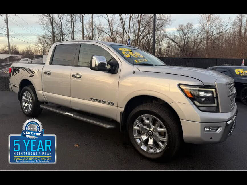 2020 NISSAN Titan