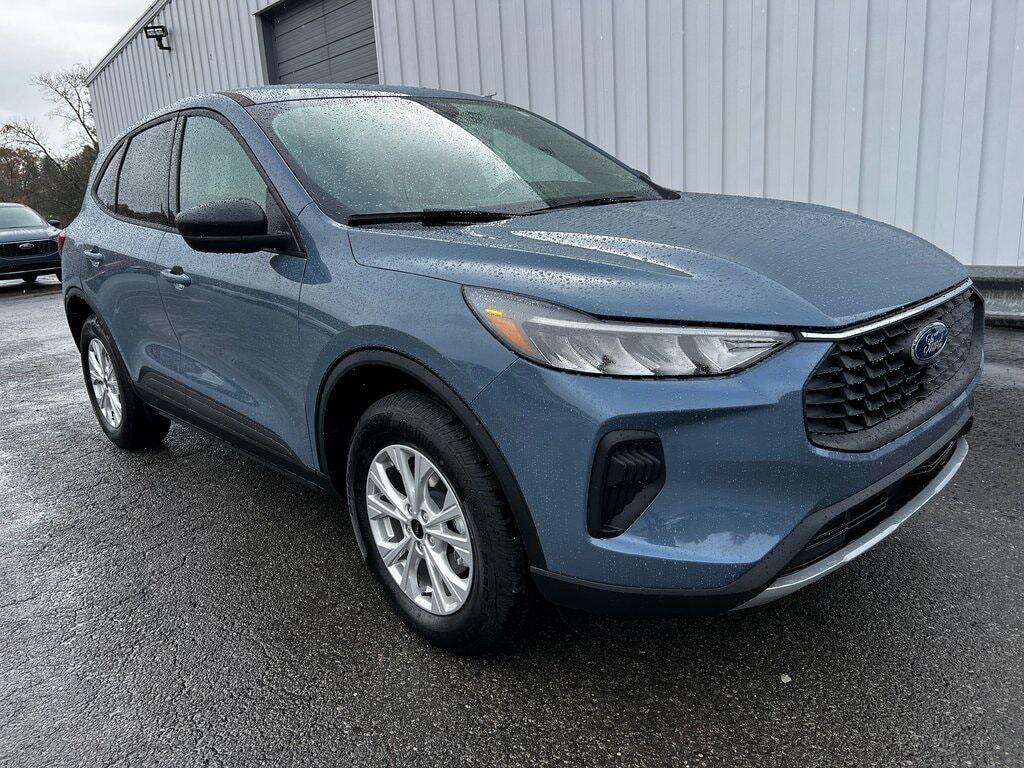 2026 FORD Escape