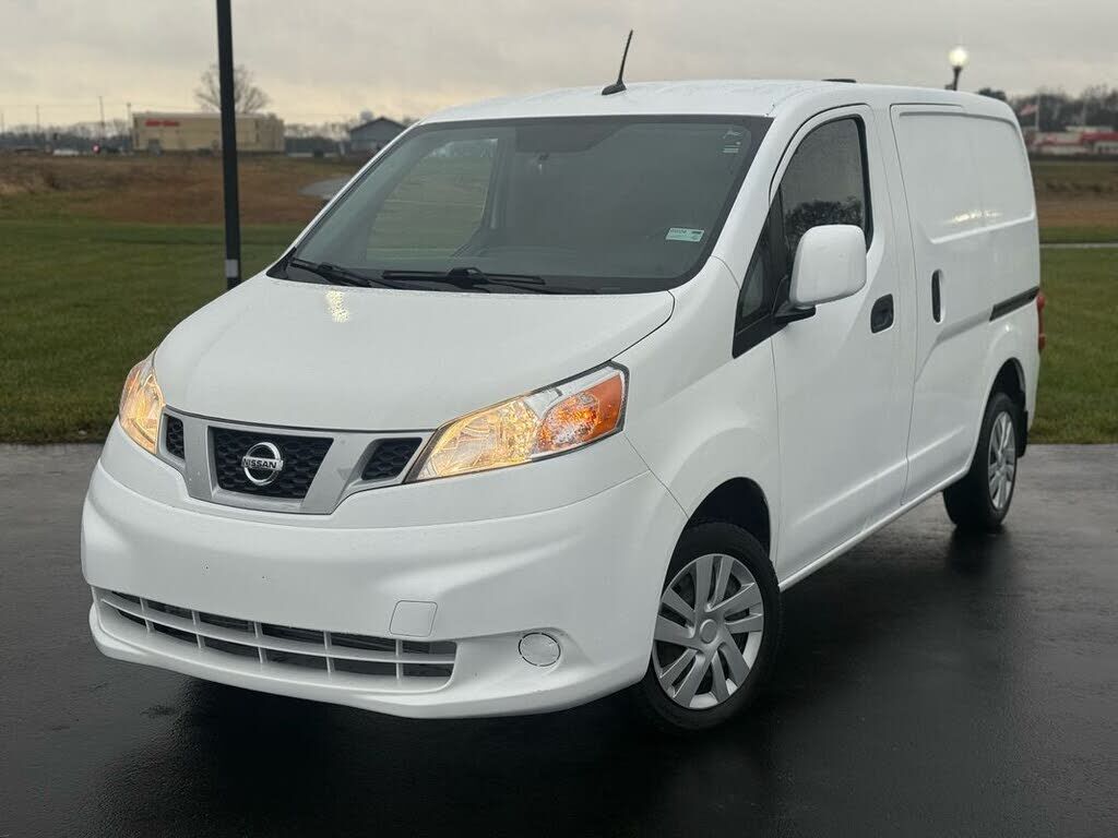 2021 NISSAN NV200