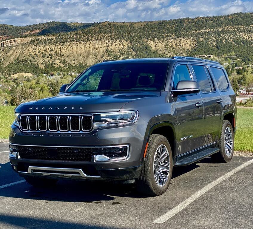 2022 JEEP Wagoneer