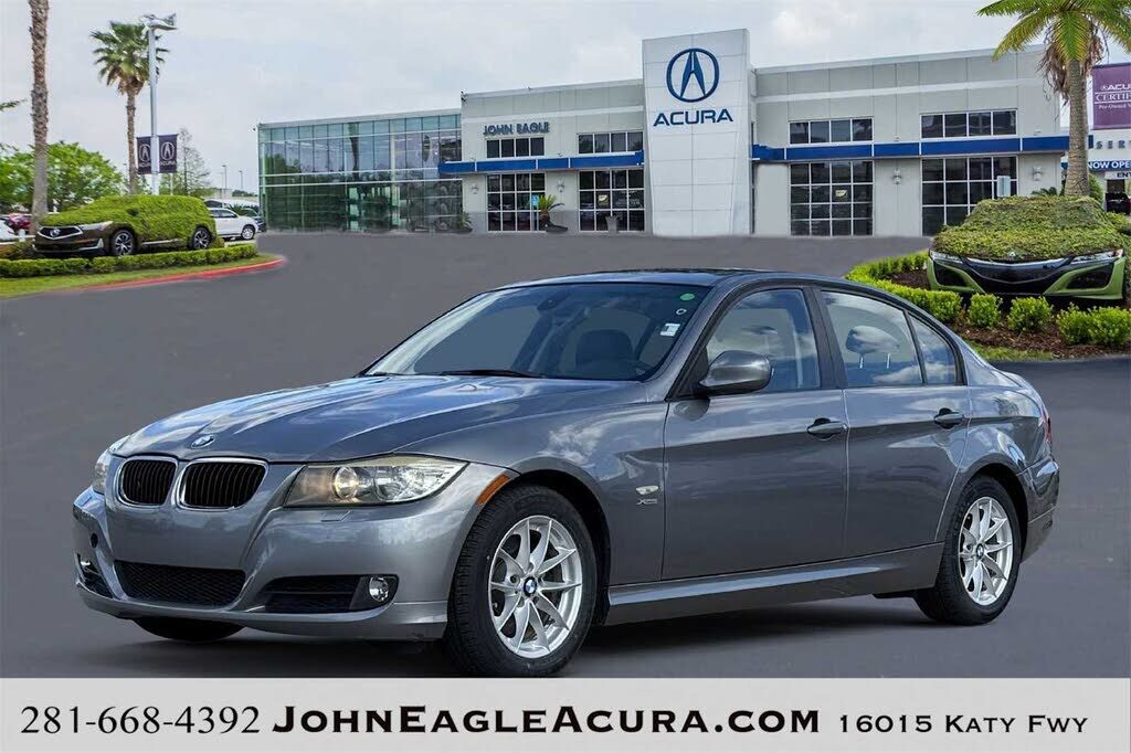BMW 328i