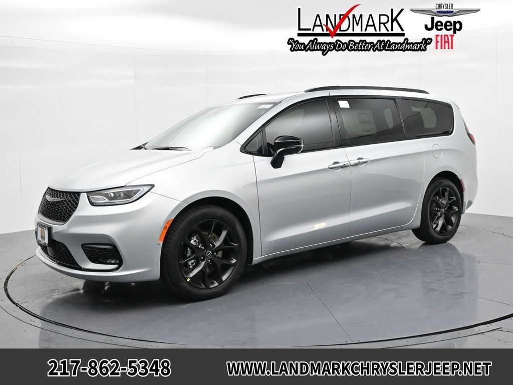 2026 CHRYSLER Pacifica