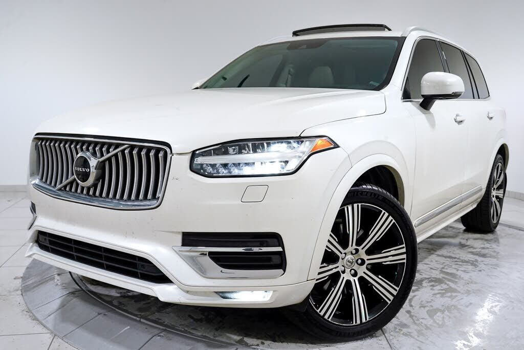 2020 VOLVO XC90
