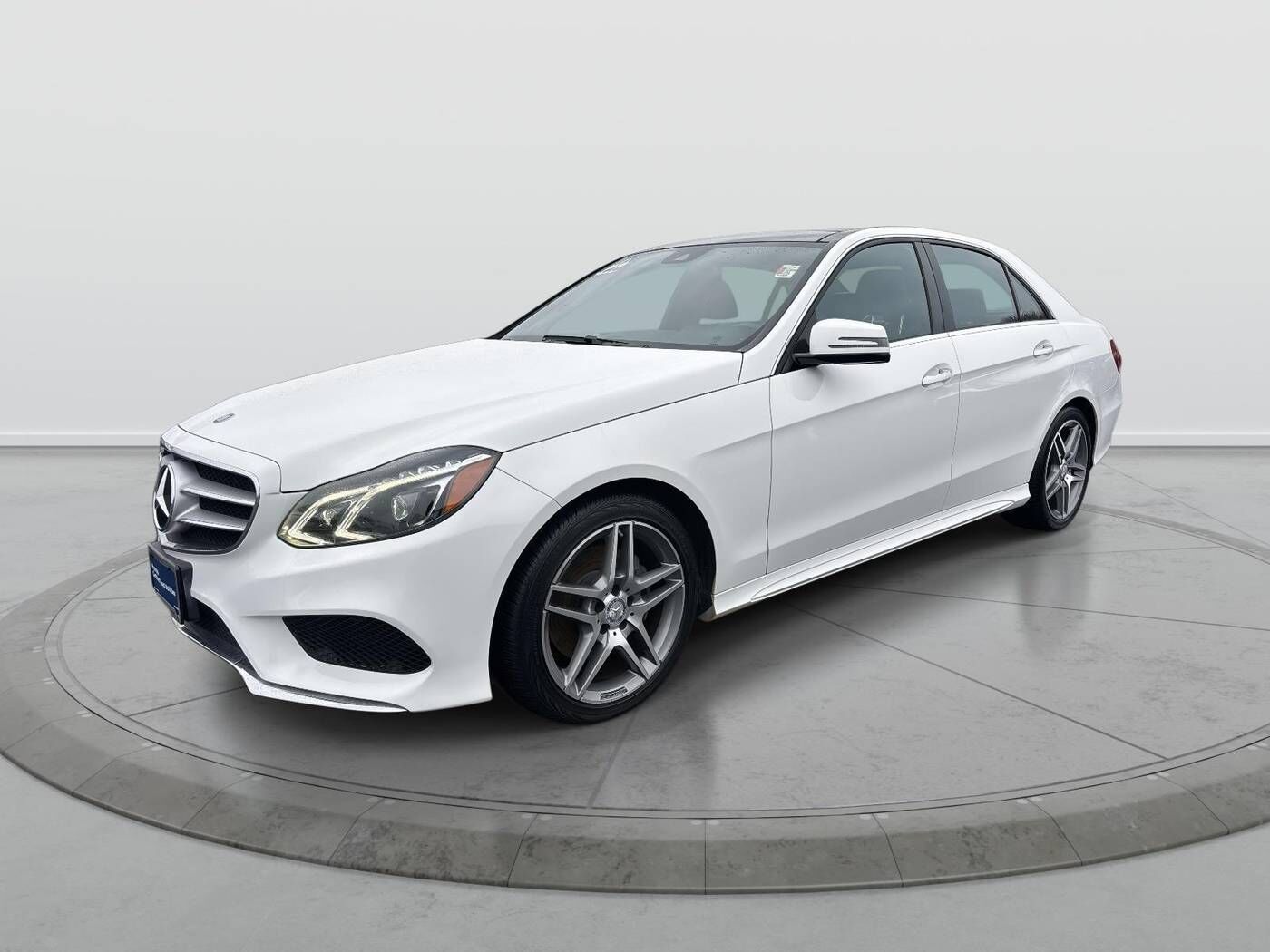 2016 MERCEDES-BENZ E-Class
