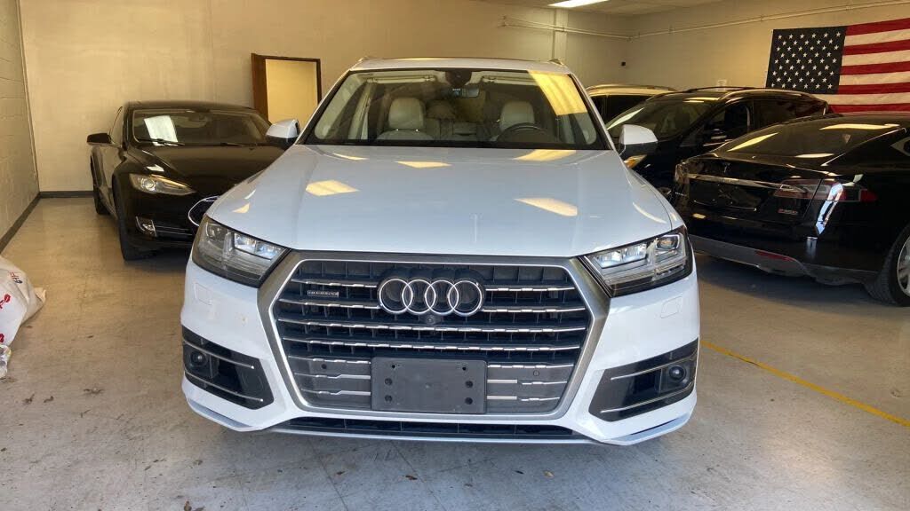 2018 AUDI Q7