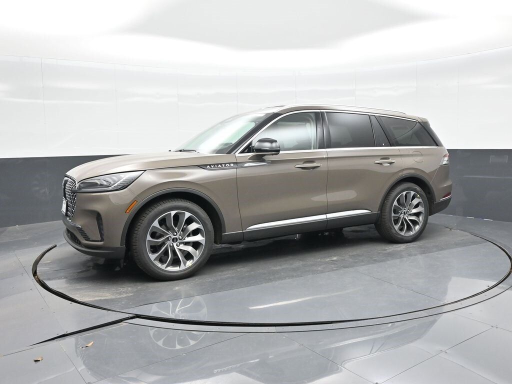 2026 LINCOLN Aviator