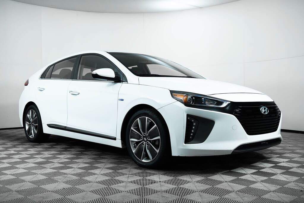 2017 HYUNDAI Ioniq