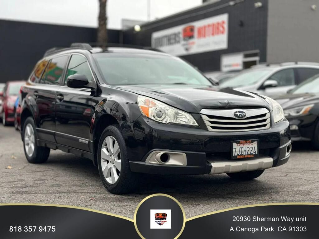 2010 SUBARU Outback