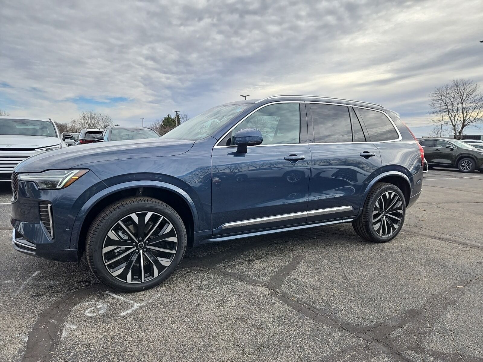 2026 VOLVO XC90