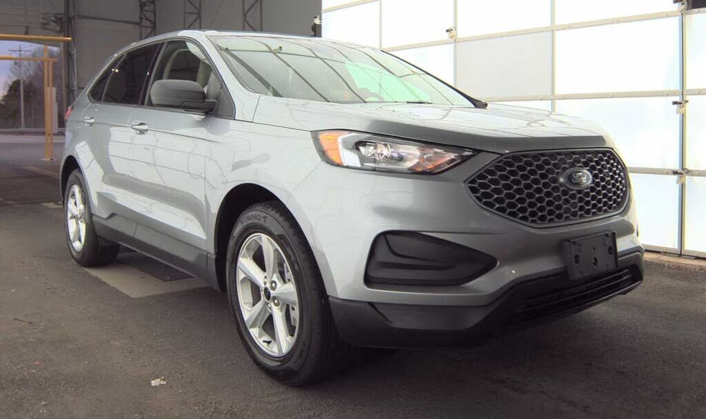 2023 FORD Edge