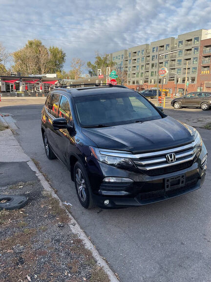 2017 HONDA Pilot