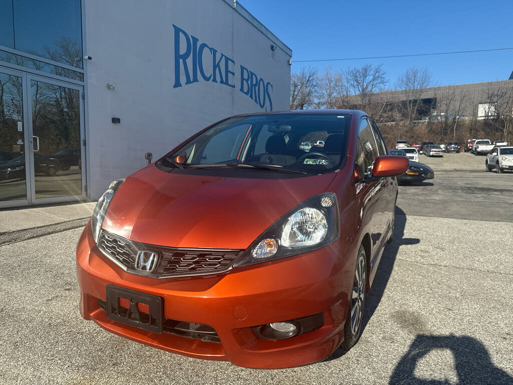 2012 HONDA Fit