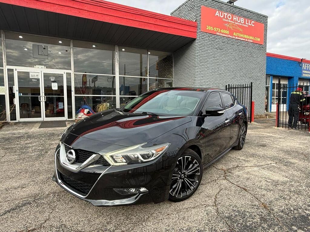 Nissan Maxima