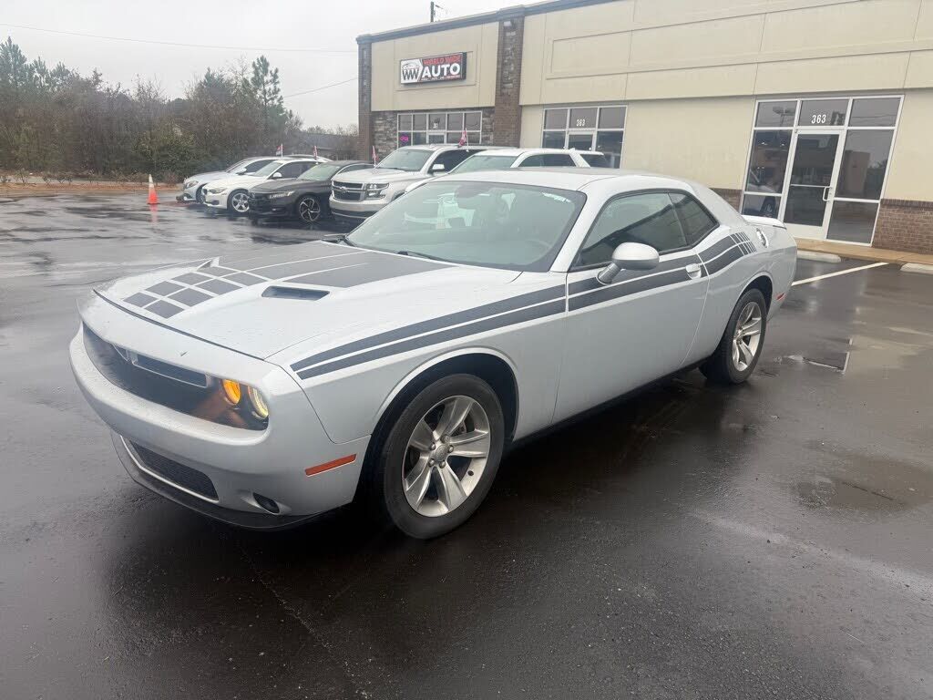 2019 DODGE Challenger