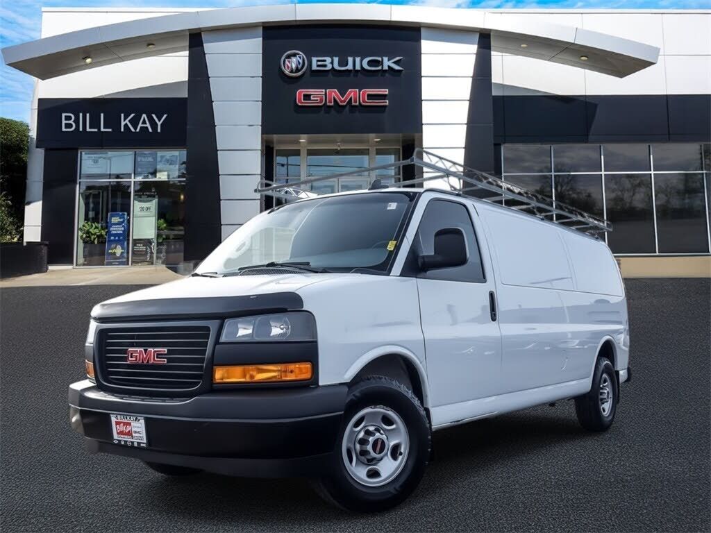 2018 GMC Savana