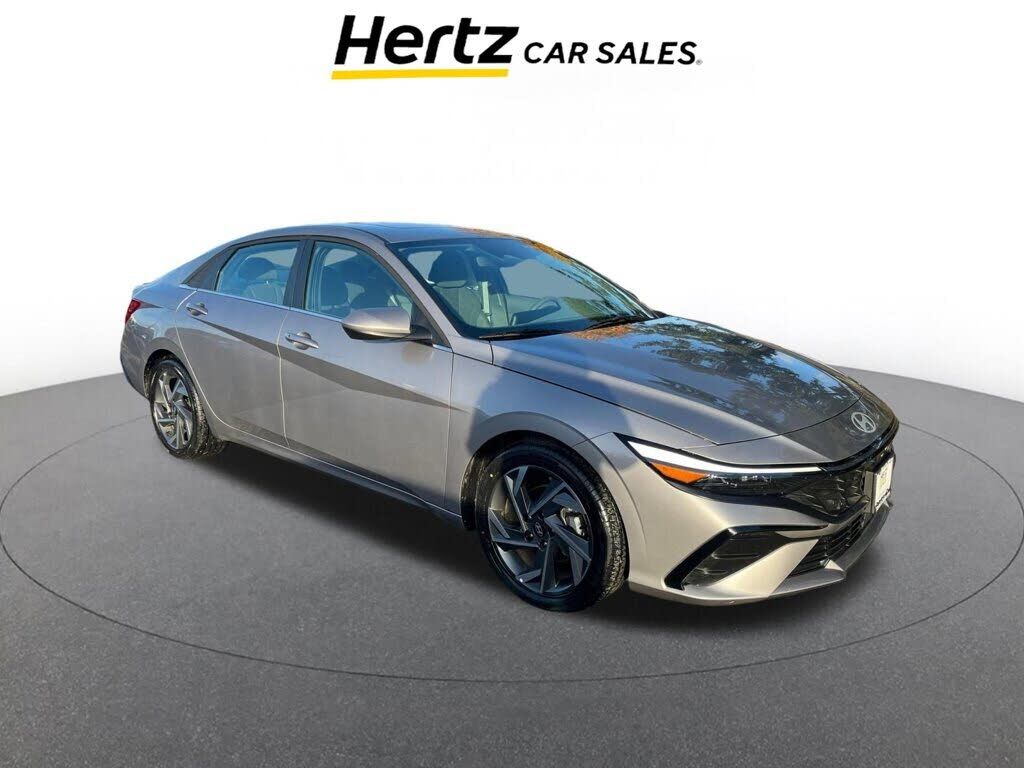 2025 HYUNDAI Elantra